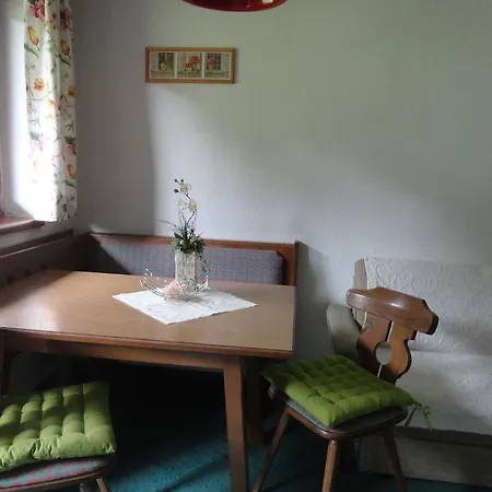 Apartment Landhaus Theresia Fügen